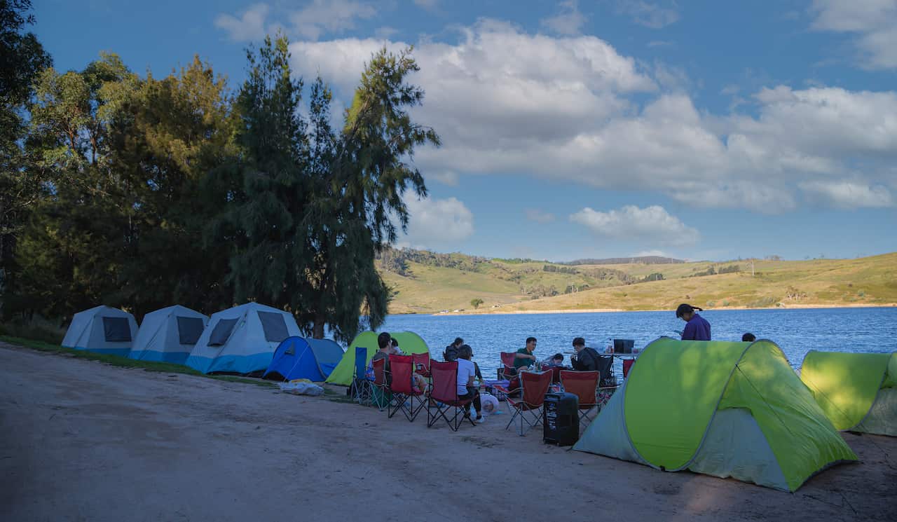 domestic tourism attacts local Chinese tourists