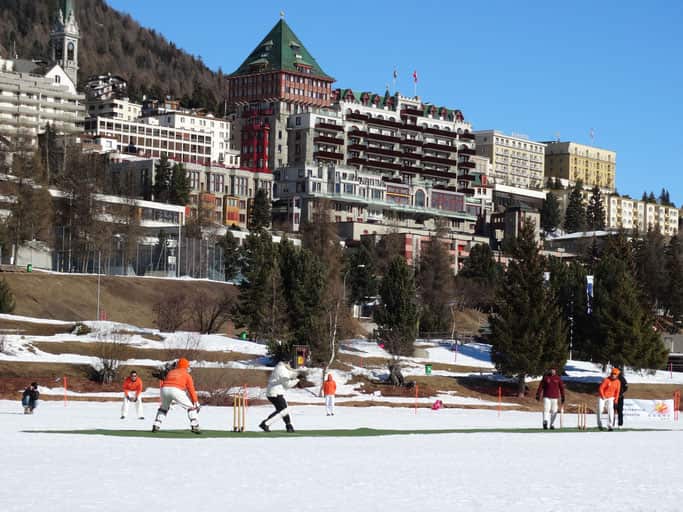 Cricket on Ice