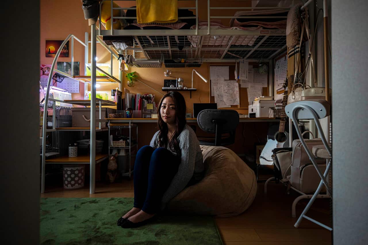 Having survived her own suicide attempt, Nazuna Hashimoto hopes to train as a therapist, with a special focus on women. (Hiroko Masuike/The New York Times) 