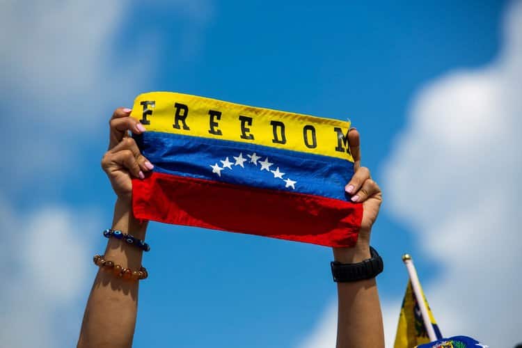 ‘Dangerous Territory’ for Democrats as Republicans Seize Venezuela Moment in Miami