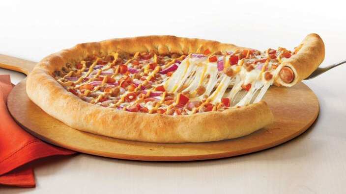 Hot dog pizza