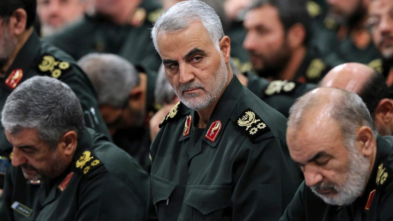Qassem Soleimani (centre) attends a meeting in Tehran, Iran on 18 September 2016.