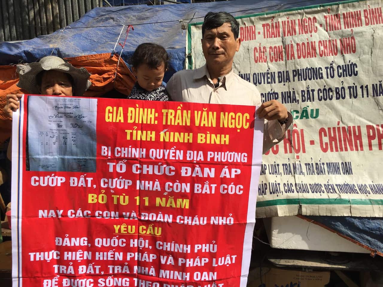 Dân oan Trần Văn Ngọc từ Ninh Binh ra Hà Nội