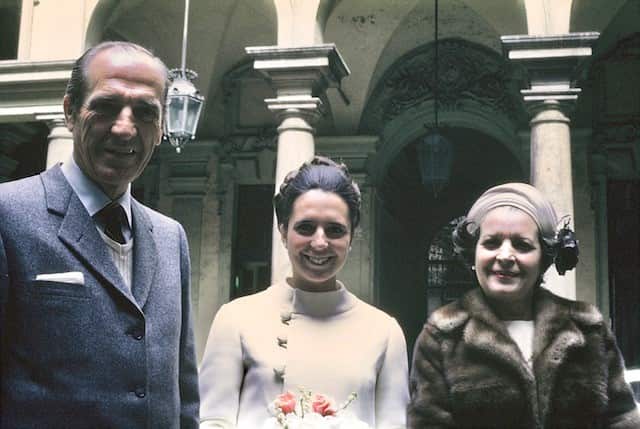 Daniela Costa and her parents