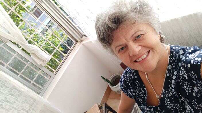 Australians travelling home