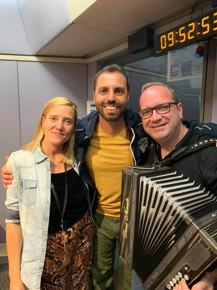 Denis Novato negli studi di radio SBS