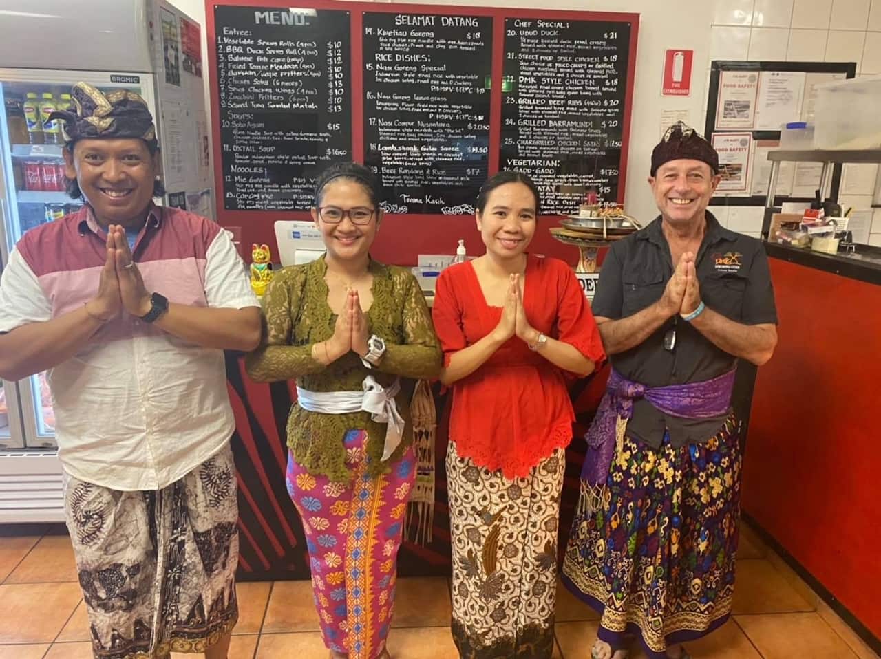 Presenting the DMK (Dewa Mobile Kitchen) restaurant team from left chef Dewa Dinata Dewa’s wife Yulie, Ani and Ralph.