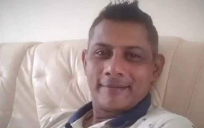 indian man stabs wife