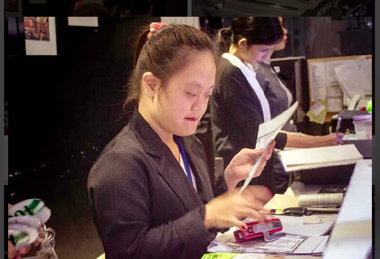 fronthouse reception training