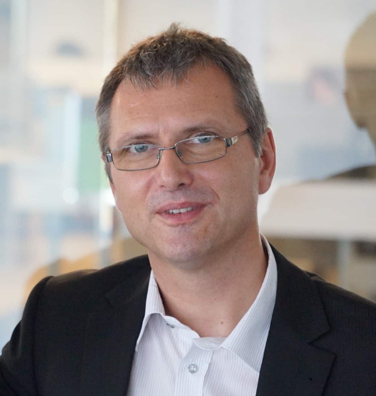 Erconomics Selfdriving Cars Dr Gunther Paul James Curtin University