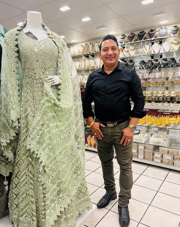 Starry Sari Night festival