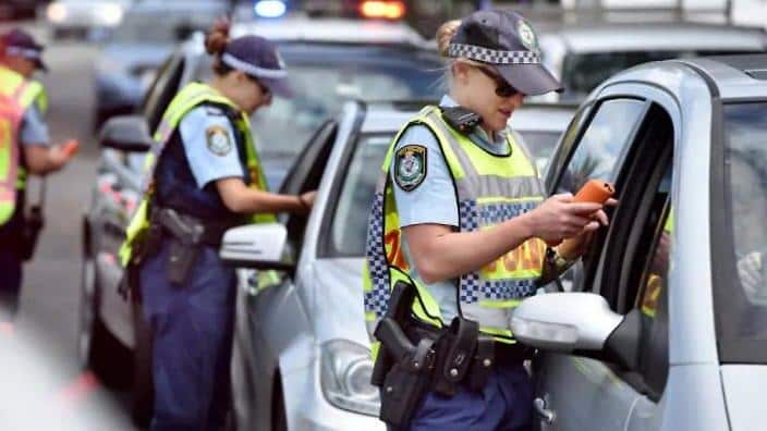 Using mobile phone while driving 