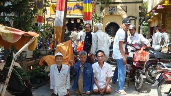 Chùa Liên Trì là nơi thường tổ chức cứu trợ cho TPB VNCH