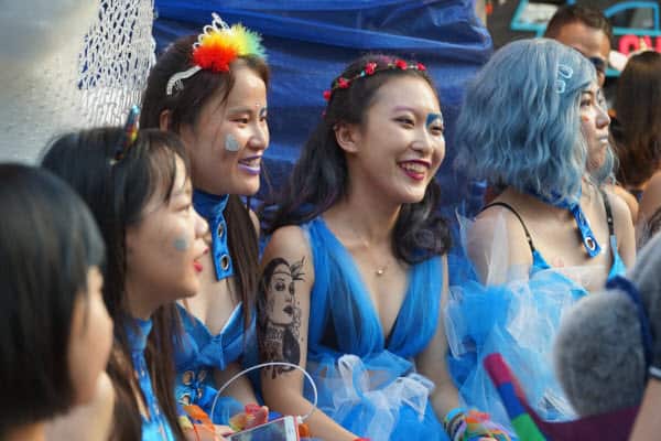 Chinese float at 41th Mardi Gras