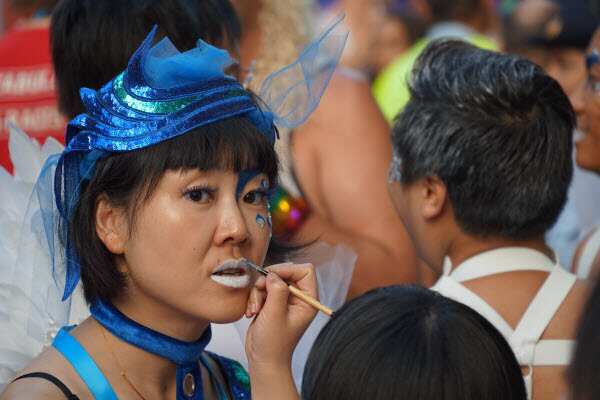 Chinese float at 41th Mardi Gras
