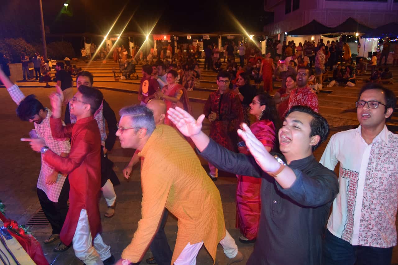 গত ১৯ জুন, শনিবার বাংলাদেশি স্টুডেন্ট অ্যাসোসিয়েশন এবং বাংলাদেশী অ্যালামনাই অ্যাসোসিয়েশন চার্লস ডারউইন ইউনিভার্সিটির আয়োজনে অনুষ্ঠিত হলো ‘বৈশাখী মেলা ১৪২৮ ’।