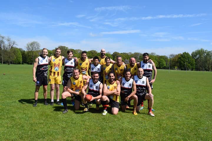 Mannschaftsfoto der Franfurt Redbacks