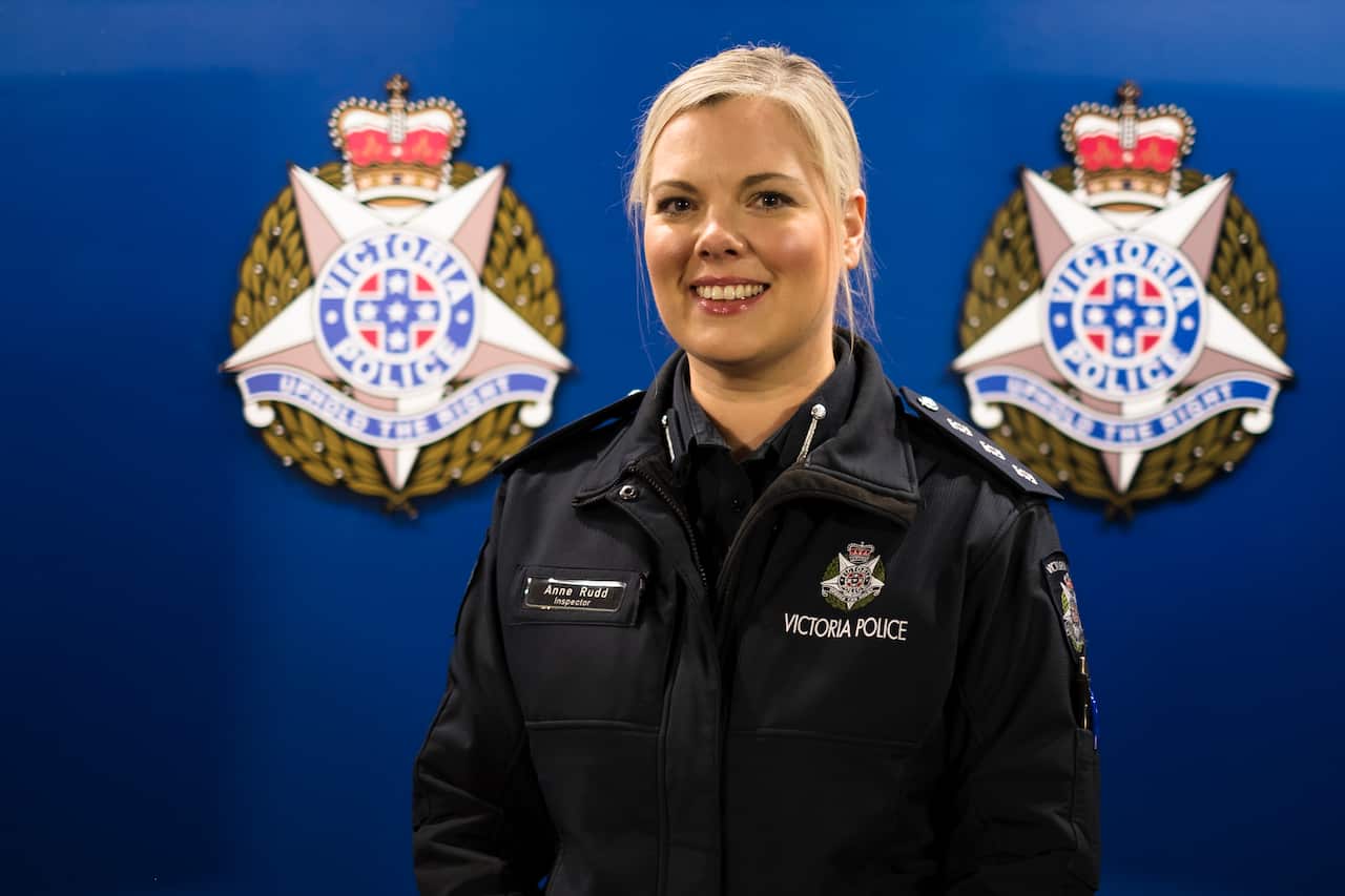 Thanh tra Anne Rudd, chỉ huy lực lượng cảnh sát vùng Yarra cho SBS biết cảnh sát đang gia tăng lực lượng tuần tra tại khu vực Yarra