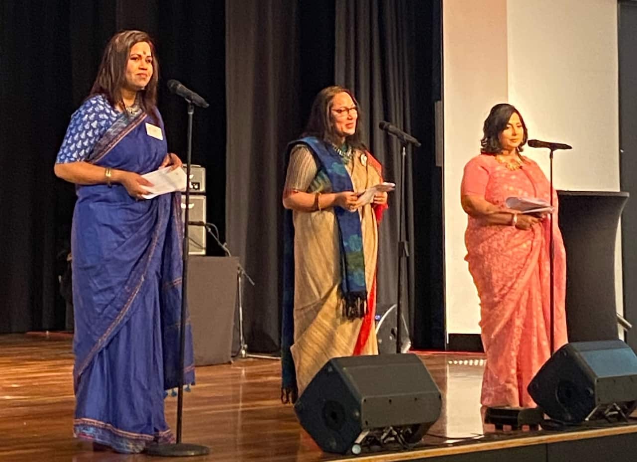 ডিইউ ফ্যামিলি ভিক্টোরিয়া ইনক গত ১২ ডিসেম্বর ঢাকা বিশ্ববিদ্যালয়ের জন্মশত বার্ষিকী উপলক্ষে, 'গৌরব ও ঐতিহ্যের শতবর্ষ" শীর্ষক এক পুনর্মিলনীর  আয়োজন করে।