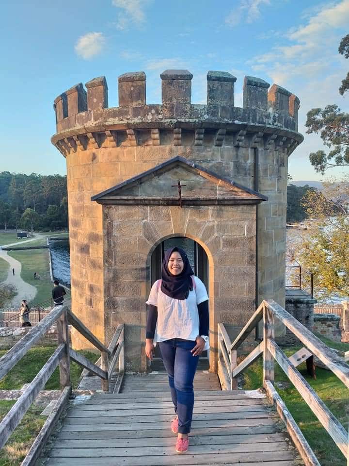 Dyah Susilowati WHV Indonesian