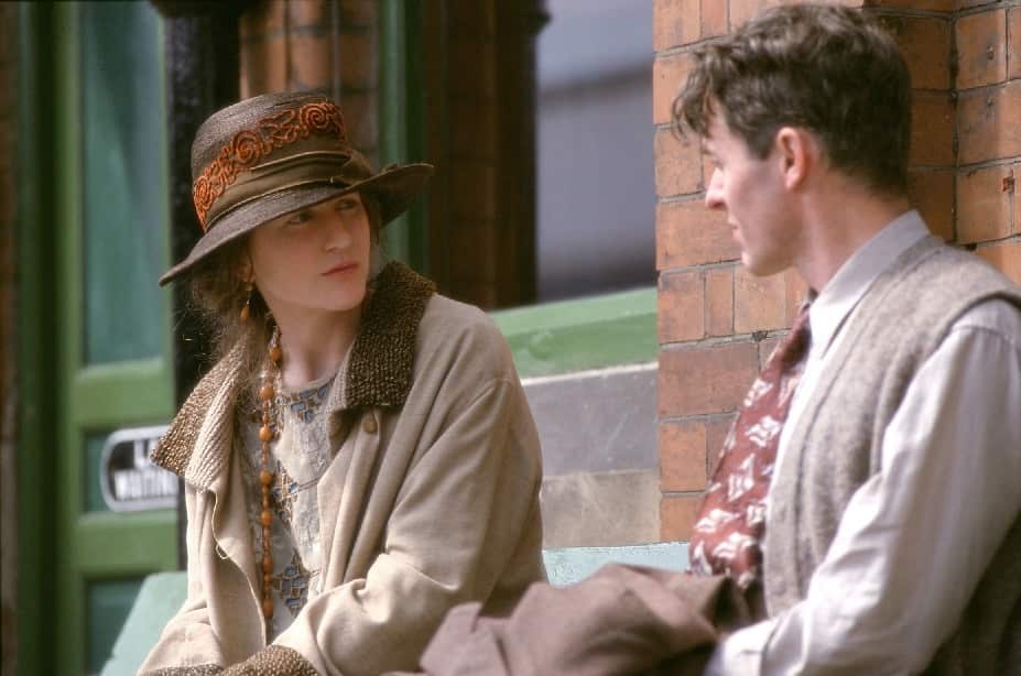 Nicole Kidman plays the role of Virginia Woolf in the 2002 film The Hours.