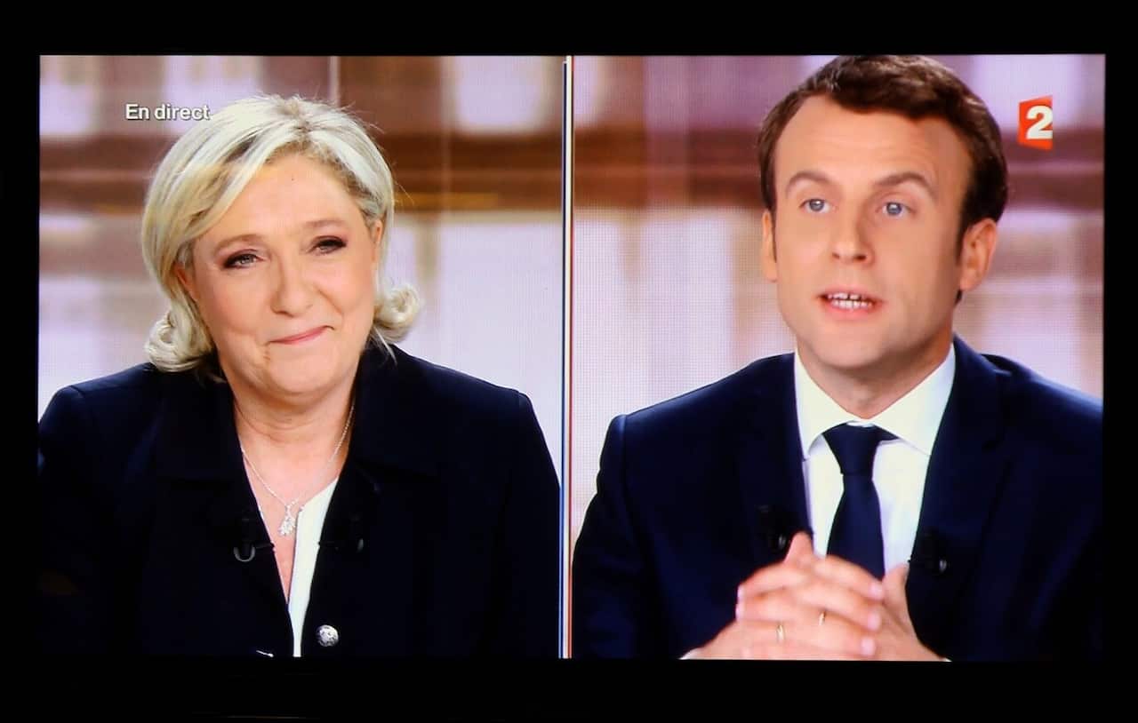 Duelo político entre Marine Le Pen e Emmanuel Macron continua no âmbito das eleições da França de 2022