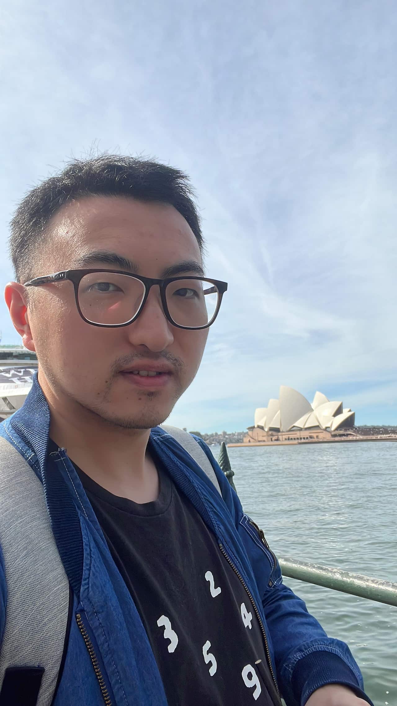 阿謙今年4月前往加拿大中途，時隔八載重遊雪梨。