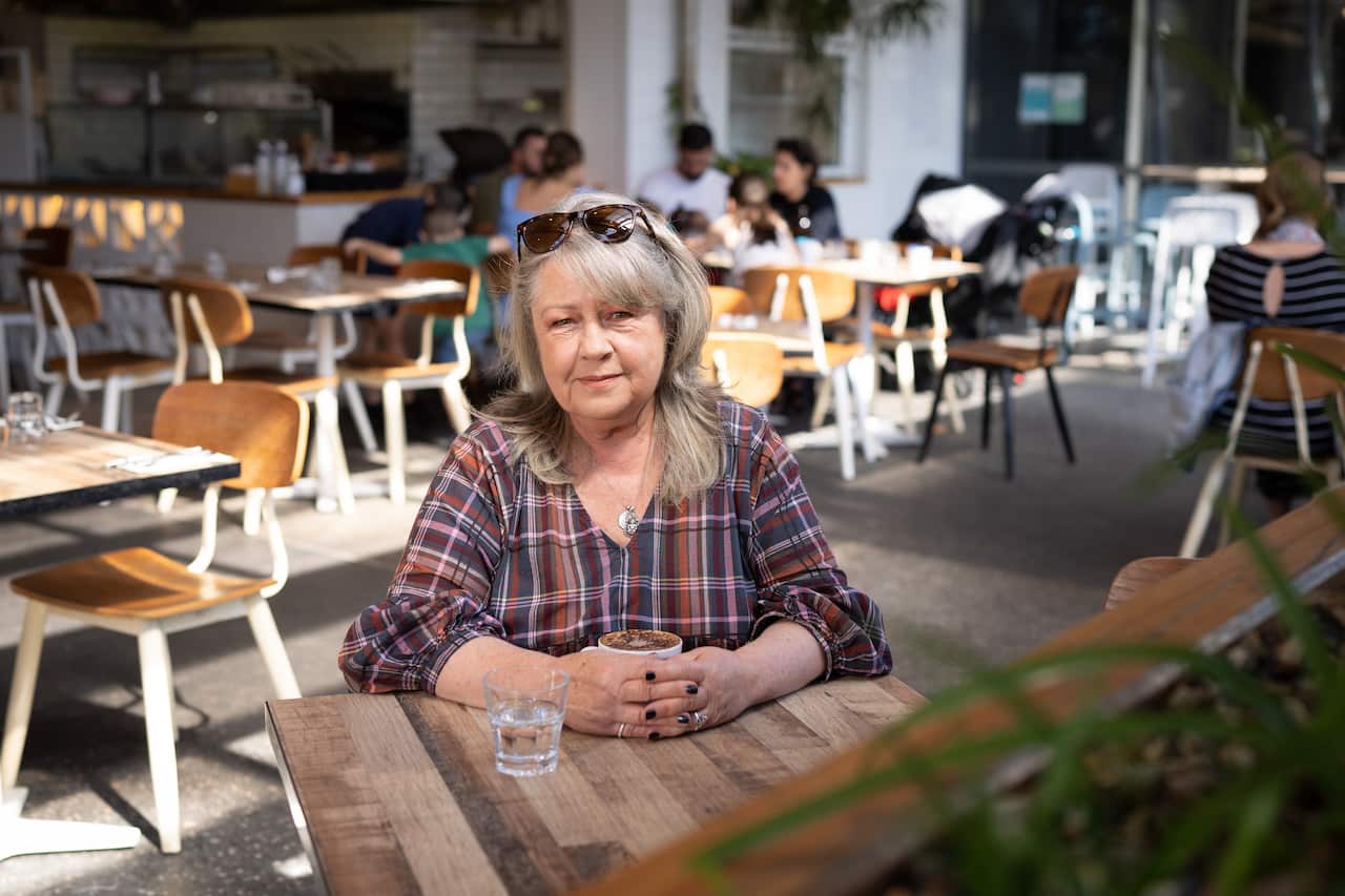 Noni Hazlehurst says that generalising about older Australians needs to stop. 