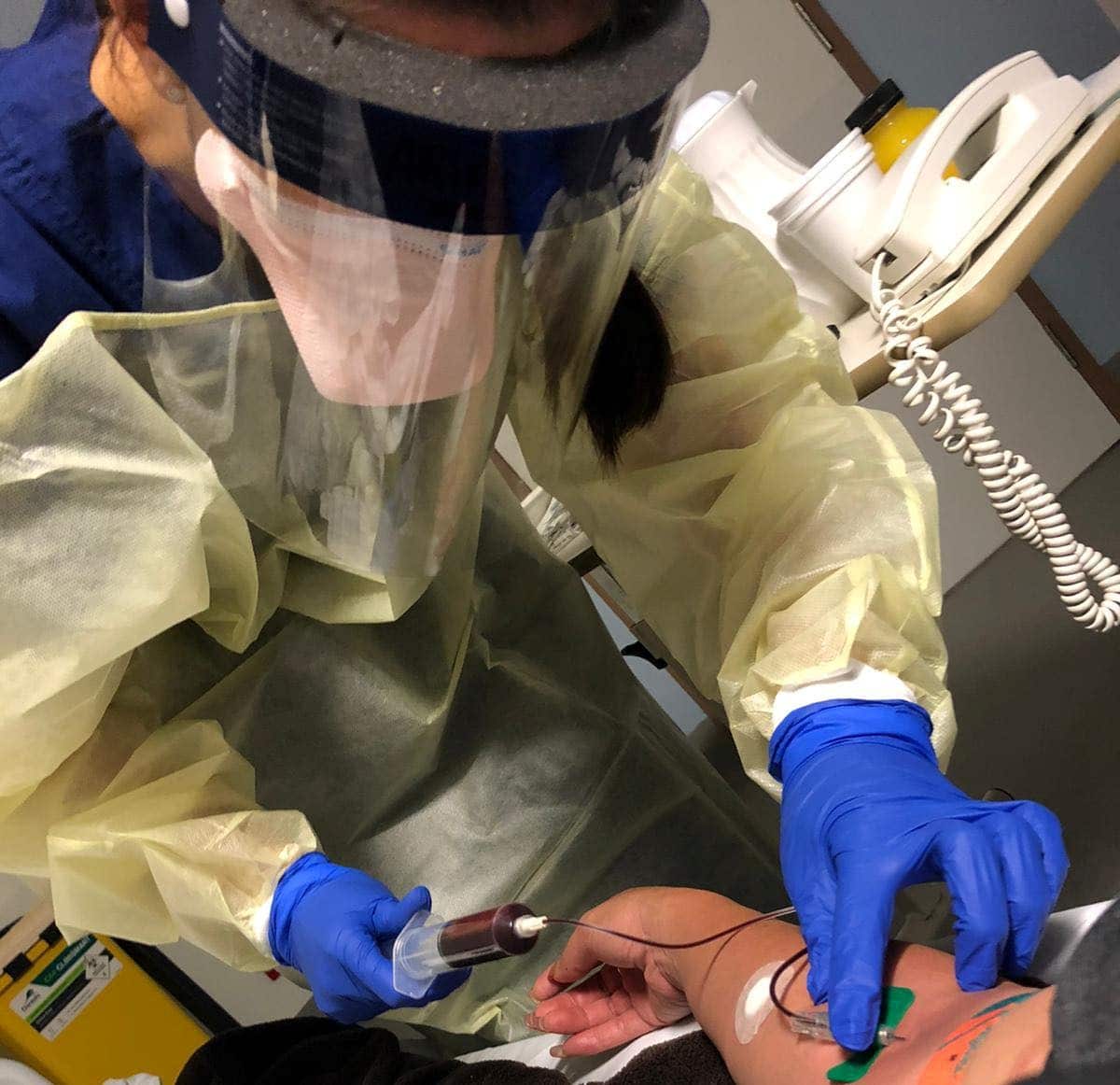 คุณเบียร์ขณะกำลังได้รับการรักษาที่โรงพยาบาล