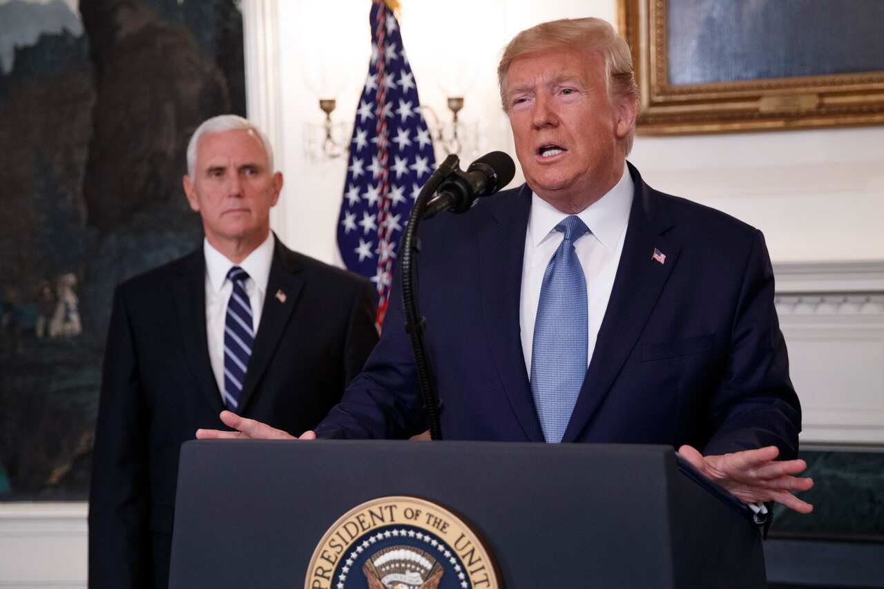 彭斯在中美贸易战中态度强硬。