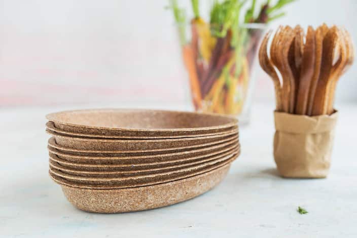 Edible plate, "Сlean Plate" company