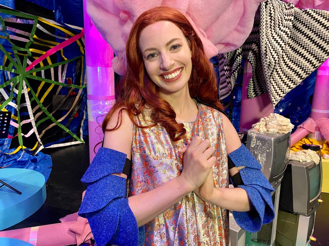 Yellow Wiggle Emma Watkins is combining her love of dance and sign language.