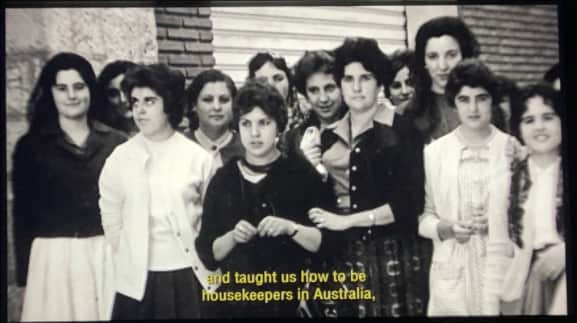 Fotograma del documental "El avión de las novias"