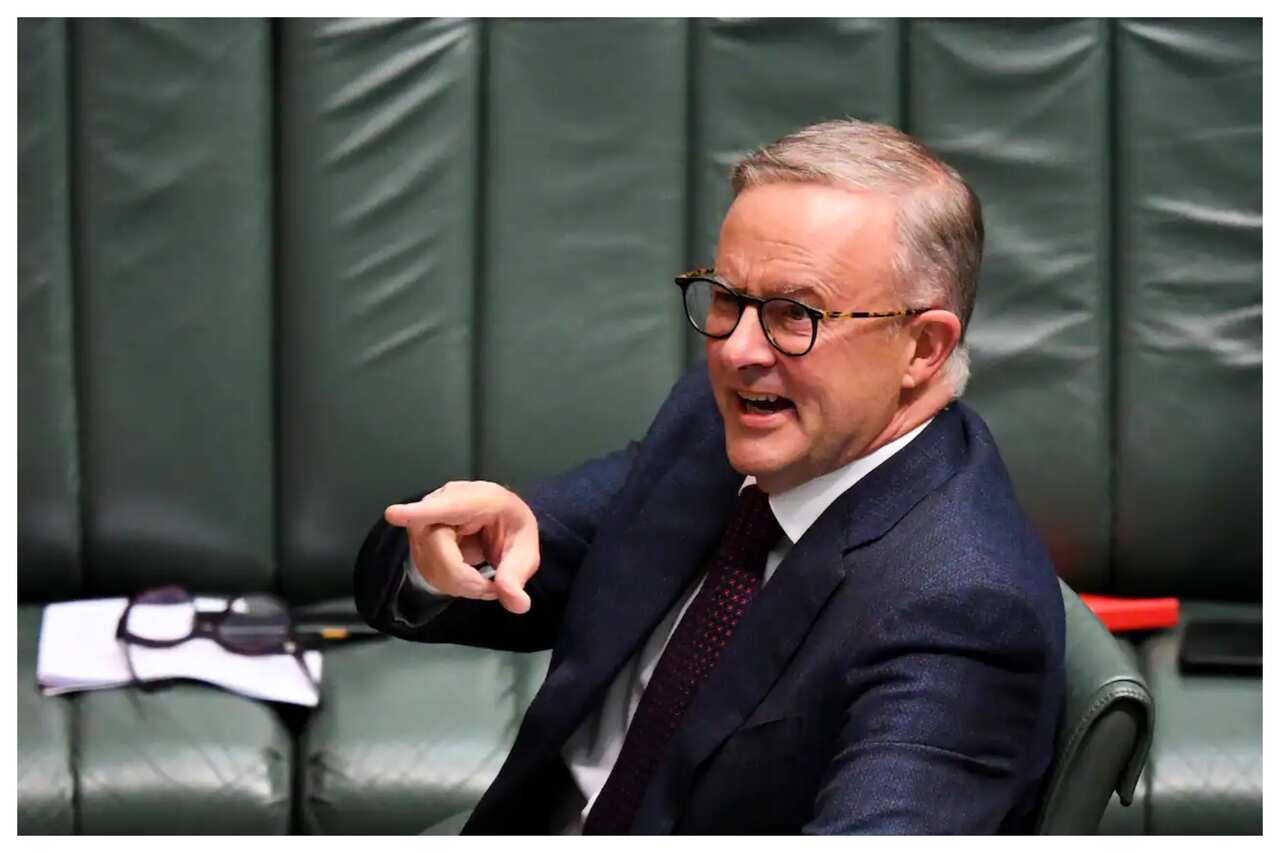 นายแอนโทนี อัลบานีซี ผู้นำพรรคแรงงาน (Labor)