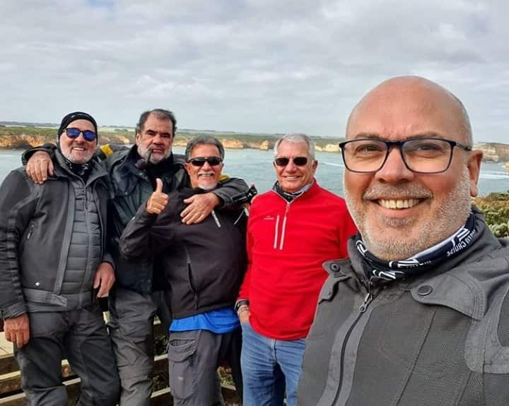 Os Elevens nos 12 Apóstolos, em Victoria: Austrália é o quinto continente atravessado em motocicletas