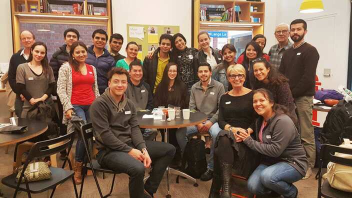 Câu lạc bộ Giao tiếp Tiếng Anh tại Study Melbourne CentreC