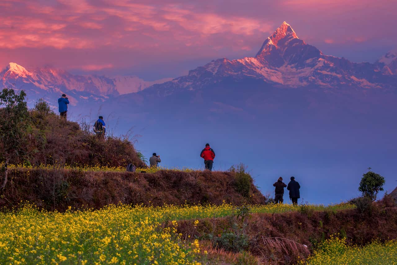 माछापुछ्रे हिमाल - MachhaPuchhre or Fishtail Mountain from Sarangkot in Pokhara Nepal