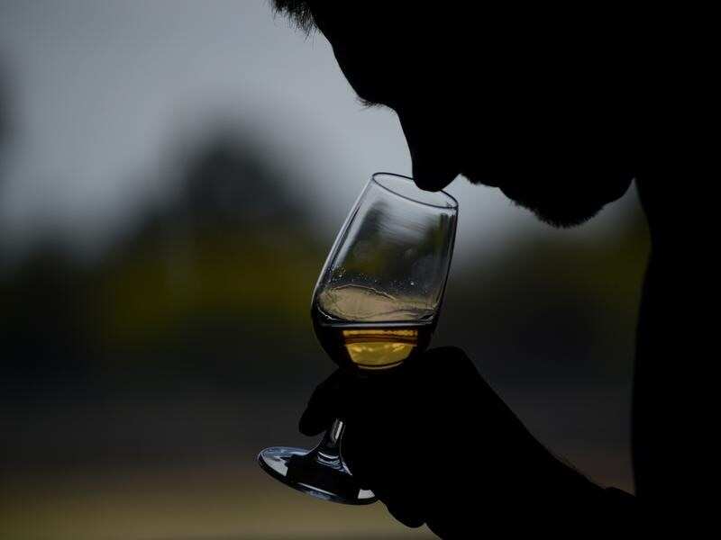 澳州疫情下，好杯中物的人數驟然上升。