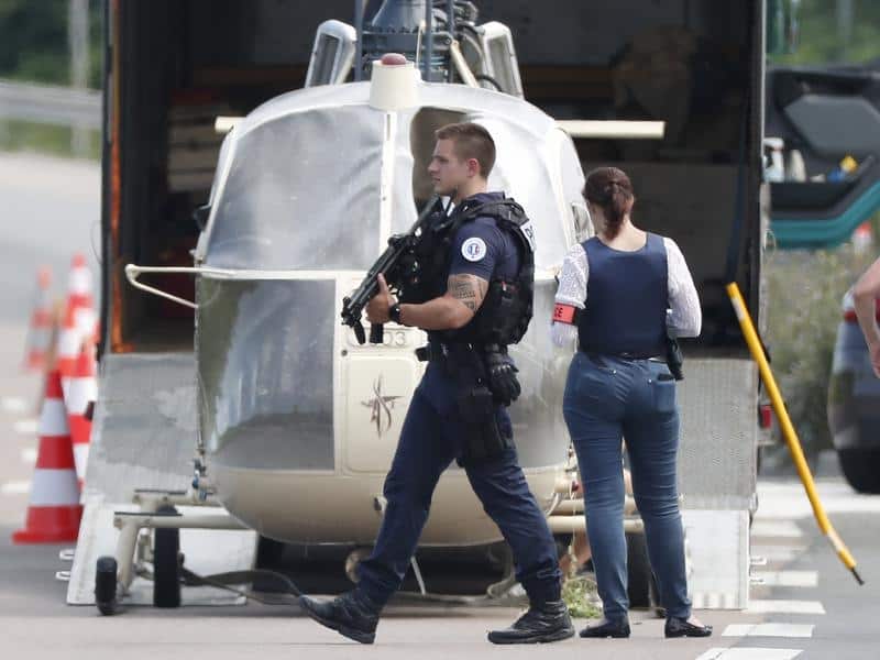 French prisoner helicopter escape.