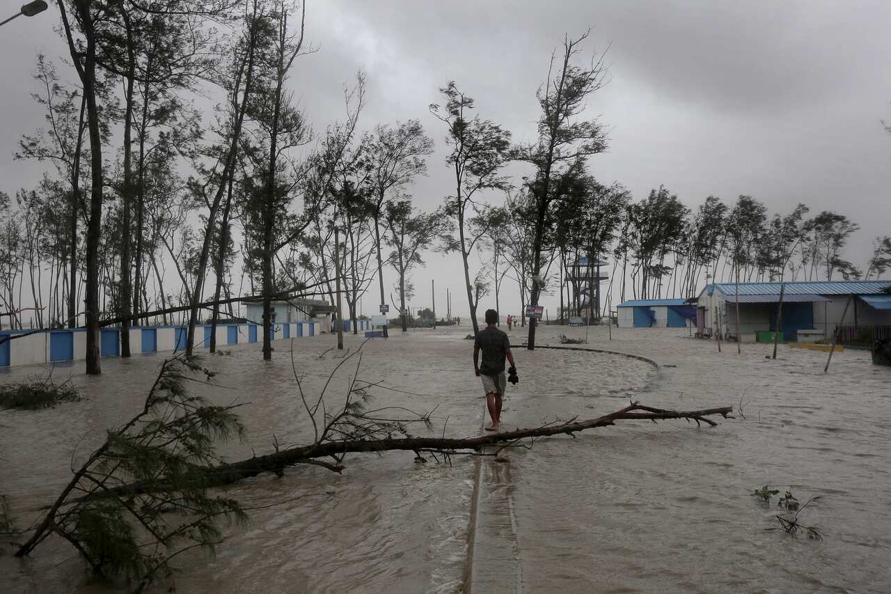 High tide at a coastal area as Cyclone Yaas makes landfall in Digha, near the Bay of Bengal, south of Kolkata, India, 26 May 2021.