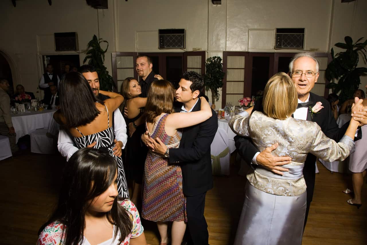 dancing at wedding