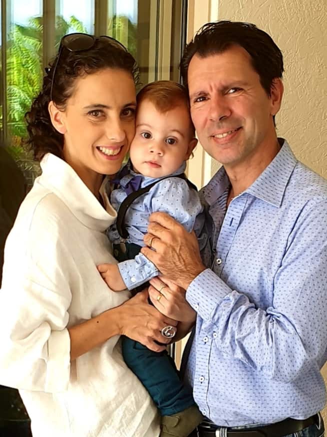 Giulia Cantoni and Marco Bruno with their child