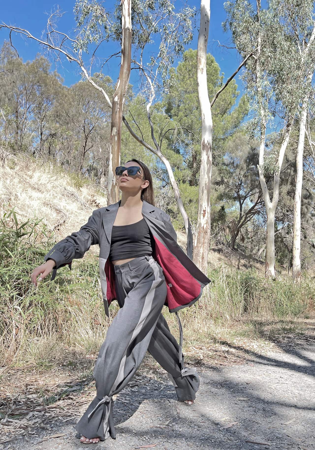 یکی از لباس های طراحی شده توسط خانم آیرین صمدی