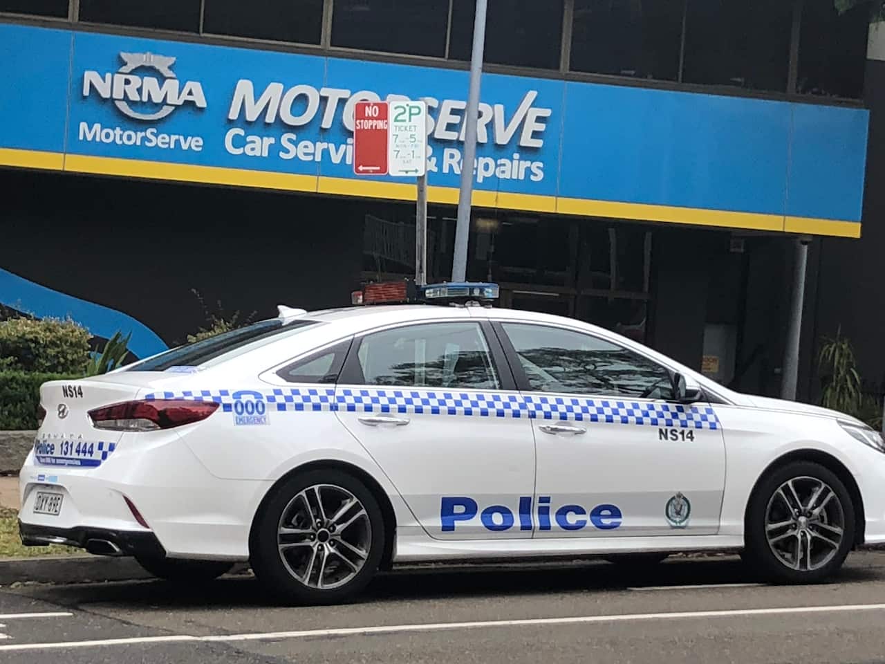 Police Cars can park illegally if they performing police duties