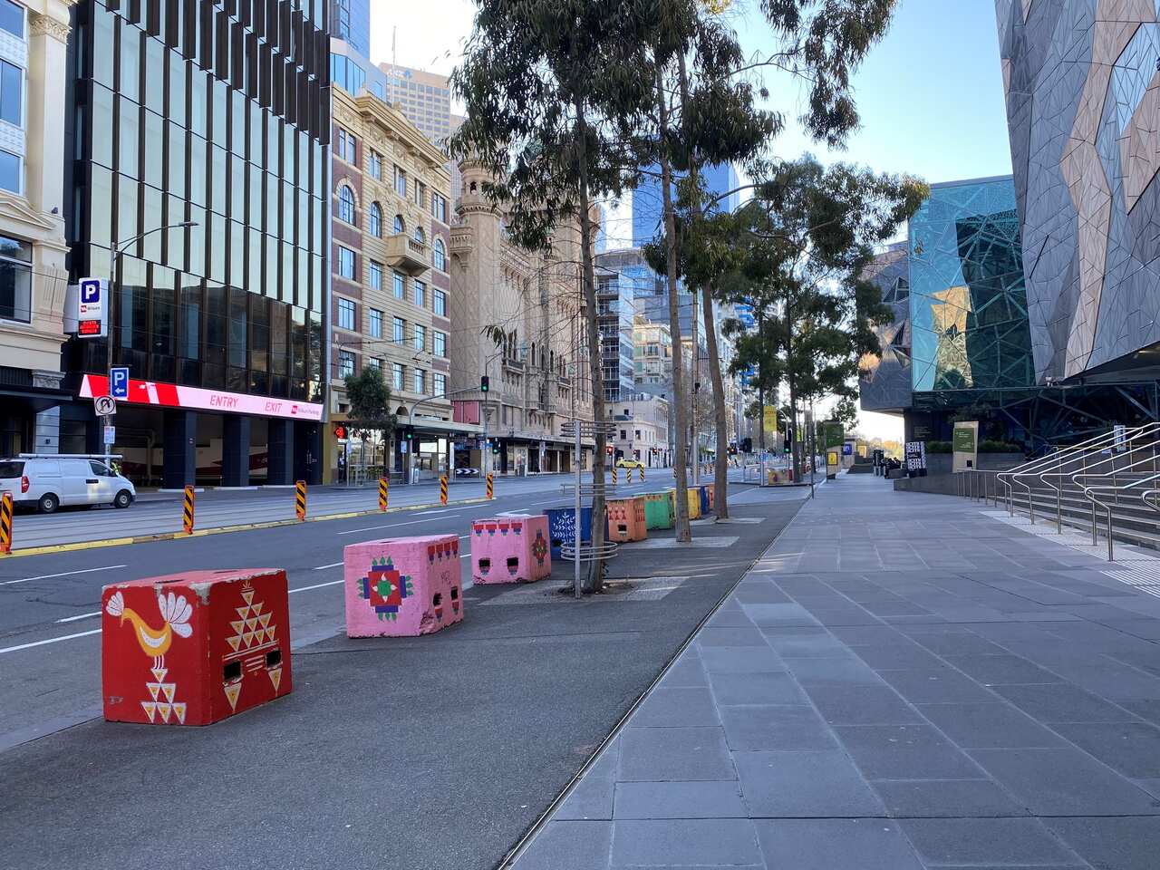 Lockdown 4 Flinders Street Melbourne