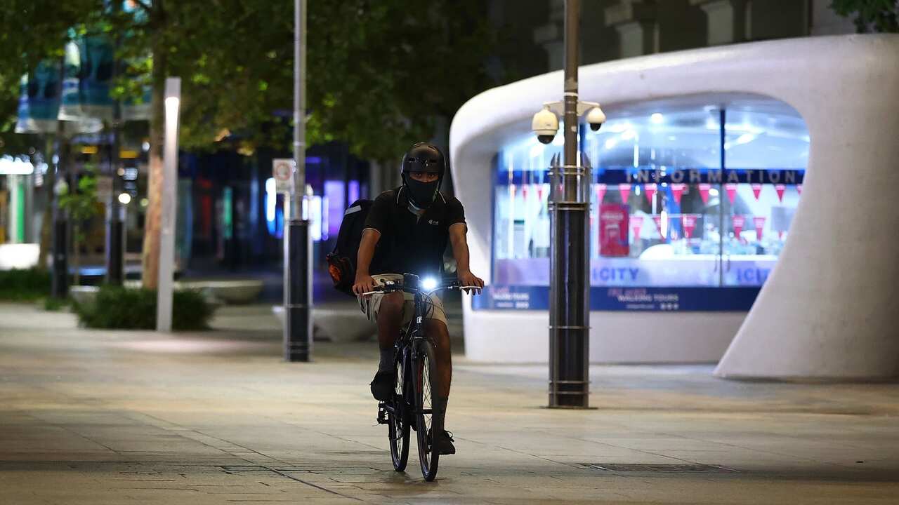 คนส่งอาหารเดลิเวอรี่