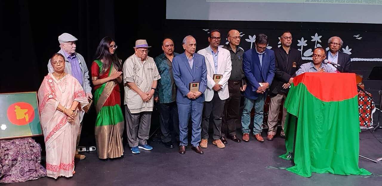 Bangladeshi Community, Bangladesh war of Independence, National flag of Bangladesh