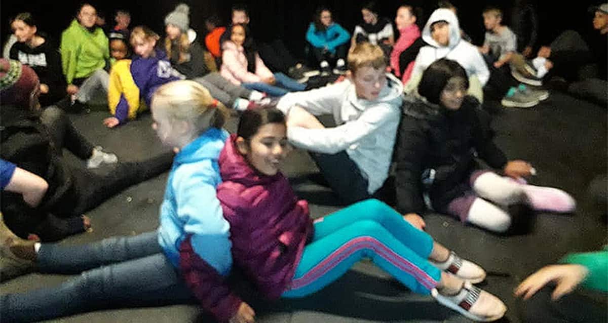 Nepali school kids from Kathmandu have made Aussie mates in Goulburn