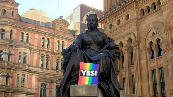 Hôm Chủ nhật 10/9 hàng ngàn người đã tuần hành ở CBD Sydney để ủng hộ bình đẳng hôn nhân.