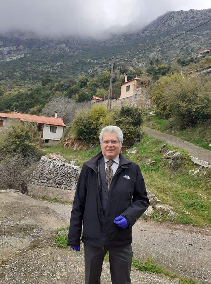 Στο Νεοχώρι Αργολίδας. Στο χωριό του επιδημιολόγου καθηγητή κυρίου Σωτήρη Τσιόδρα.